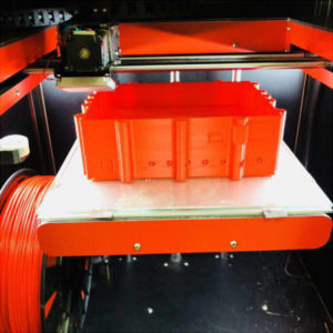 Фото 3D печати красного корпуса
